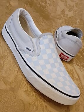 VANS Men’s Classic Slip-On Checkerboard  Light Blue/White Men's 7.5 Women's 9.0